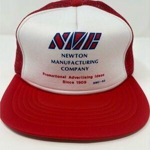 Vintage Newton IA Manufacturing Company Snapback Trucker Mesh Hat Red Rope 80s